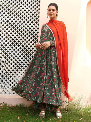 Janasya Women Kurta Palazzo Set
