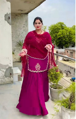 Gangotri Women Ethnic Top Sharara Dupatta Set