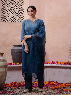 Sangria Women Kurta Pyjama Dupatta Set