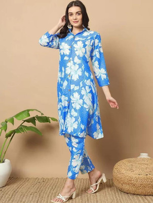 Lakhdatar Women Kurta Pant Dupatta Set