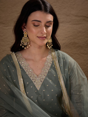 AVANSHEE Women Kurta Pant Dupatta Set