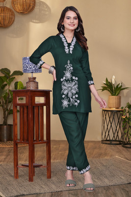zuqo Women Kurti Pant Dupatta Set