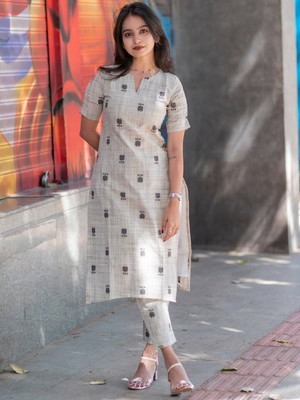 YAGNIK FASHION Women Kurti Pant Set