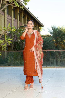 Valam Enterprise Women Kurti Dupatta Set