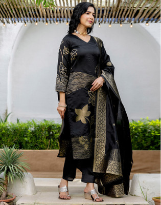 Skylee Women Kurta Pant Dupatta Set