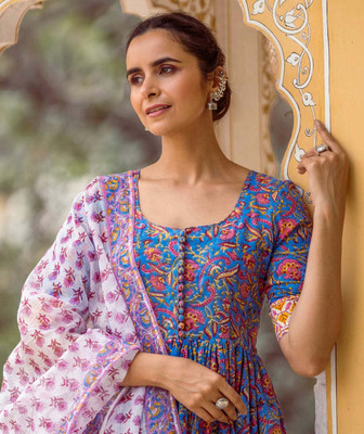Tasrika Women Kurta Pant Dupatta Set