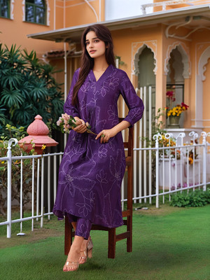 Aaghnya Fashion Women Kurta Pant Set