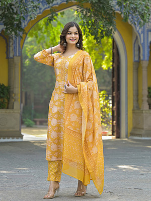 AHIKA Women Kurta Pant Dupatta Set