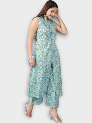 vedu Women Kurta Pyjama Set