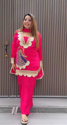 Deal Shpere Women Kurti Pant Dupatta Set