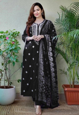 PILUDI HOUSE Embroidered Kurta, Salwar & Dupatta Set