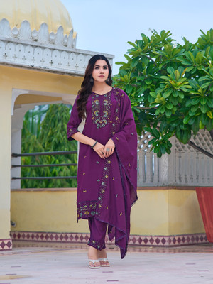 berrylicious Women Kurta Pant Dupatta Set