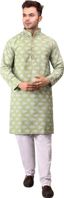 Voniry Men Kurta Pyjama Set