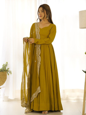 HouseOfCommon Women Kurti Dupatta Set