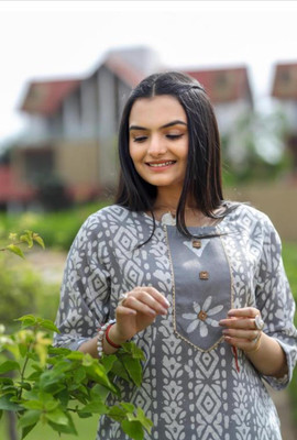 RD CREATION Women Kurti Palazzo Set