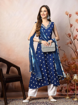 Stylum Women Kurta Dupatta Set