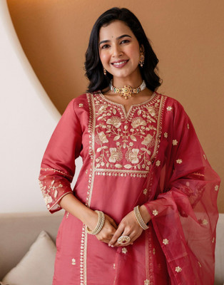 Skylee Women Kurta Pant Dupatta Set