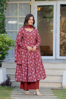 NWH Women Kurta Palazzo Attached Dupatta Set