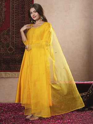 Divastri Women Kurta Pant Dupatta Set