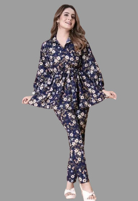 KAHARA Women Kurta Pyjama Set