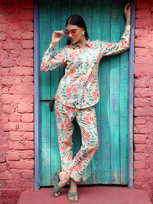 Jaipur Kurti Women Shirt Pant Set