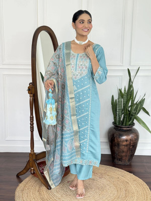 PILUDI HOUSE Women Kurti Pant Dupatta Set