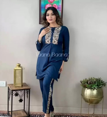 Heba Women Kurta Pant Set