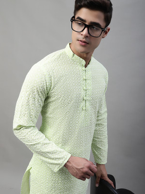 Jompers Men Chikan Embroidery Straight Kurta(Light Green)