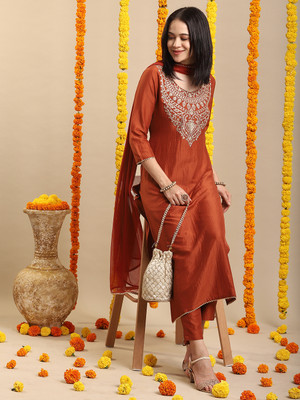 Tasrika Embroidered Kurta, Trouser/Pant & Dupatta Set
