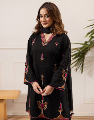 Skylee Women Kurta Pant Dupatta Set