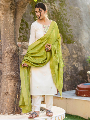 kiwastudio Embroidered Kurta, Trouser/Pant & Dupatta Set