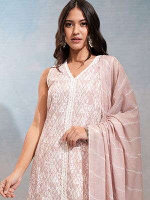 Vishudh Women Kurta Pant Attached Dupatta Set