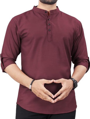 Apektra Men Solid Straight Kurta(Maroon)