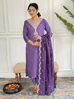 THE PRIVATE LABLE Embroidered, Solid Kurta, Trouser/Pant & Dupatta Set