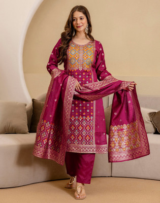 Skylee Women Kurta Pant Dupatta Set