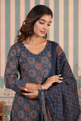 Ishin Women Kurta Pant Dupatta Set