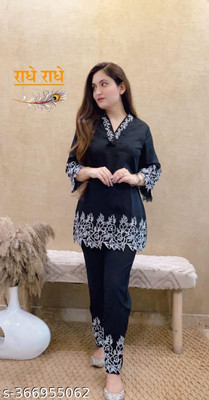 HAADIVASTRA Women Kurta Palazzo Set