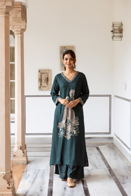 Nehamta Women Kurta Palazzo Set