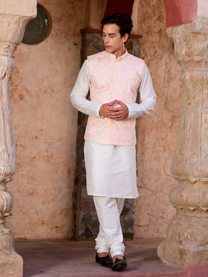 HOUSE OF DEYANN Men Kurta Churidar Ethnic Jacket Set