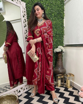 TVASMI Embroidered Kurta, Trouser/Pant & Dupatta Set