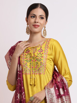 Jaipur Kurti Women Kurti Pant Dupatta Set