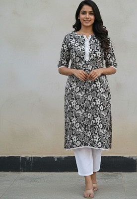 SHRA TEXTILE Women Kurti Pant Set