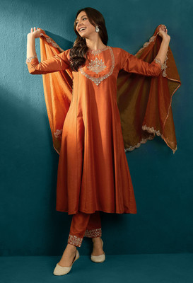 Tasrika Embroidered Kurta, Trouser/Pant & Dupatta Set
