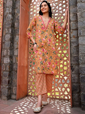 Sangria Women Kurta Pant Set
