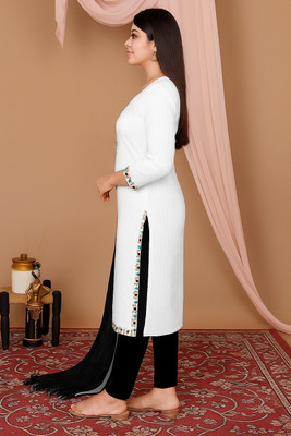 Moli Women Kurti Pant Attached Dupatta Set