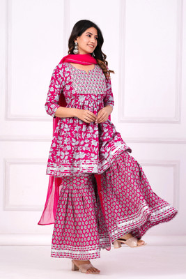 Suyasam Creation Women Kurta Sharara Dupatta Set