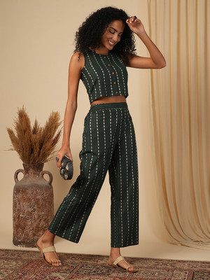 Globus Women Crop Top Pant Set