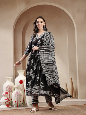 Stylum Women Kurta Pant Dupatta Set