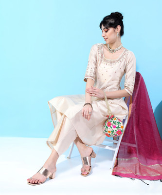 Vishudh Women Kurta Palazzo Set