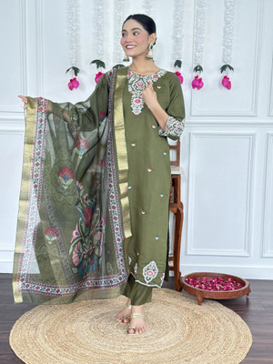 PILUDI HOUSE Women Kurti Pant Dupatta Set